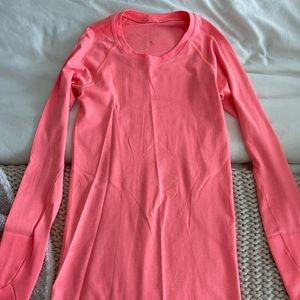 Lululemon Long Sleeve Swiftly